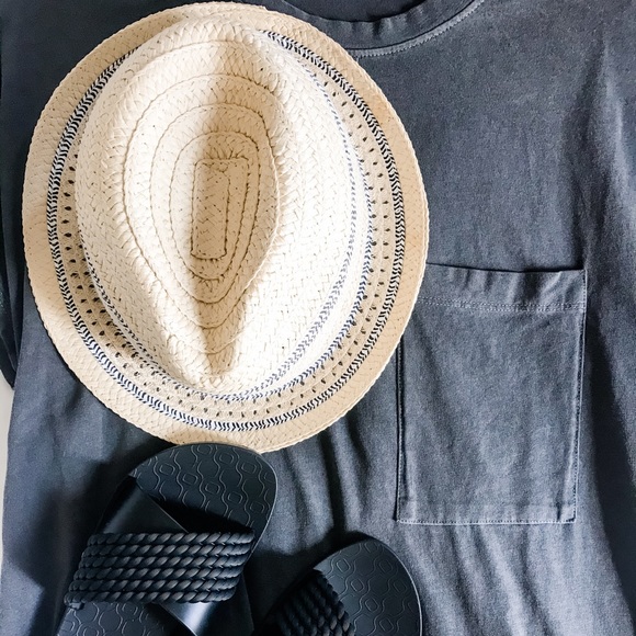 Xhilaration Accessories - ◽️3/$20 Xhilaration Summer Fedora Hat